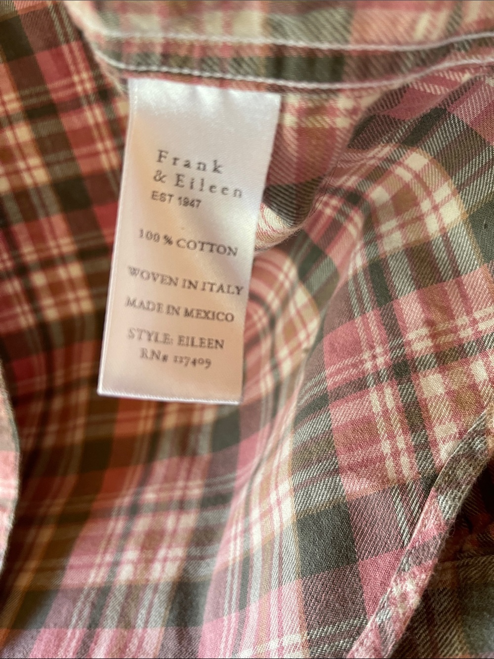 Frank and Eileen thin cotton flannel button down shirt size small - Picture 3 of 11